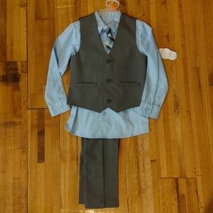 Boys Four Piece Suit Wonder Nation size 6 NWT